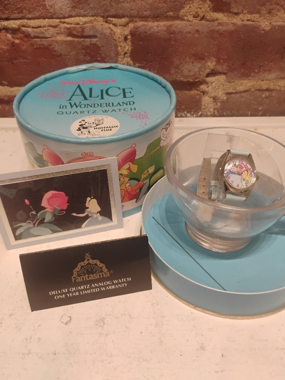 Disney Alice In Wonderland and Cheshire Cat Collectible Watch, Nostalgic Time.